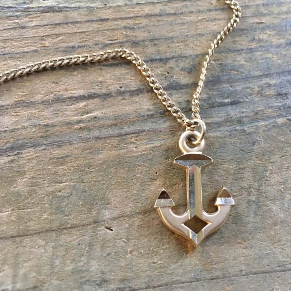 Vintage Anchor Necklace
